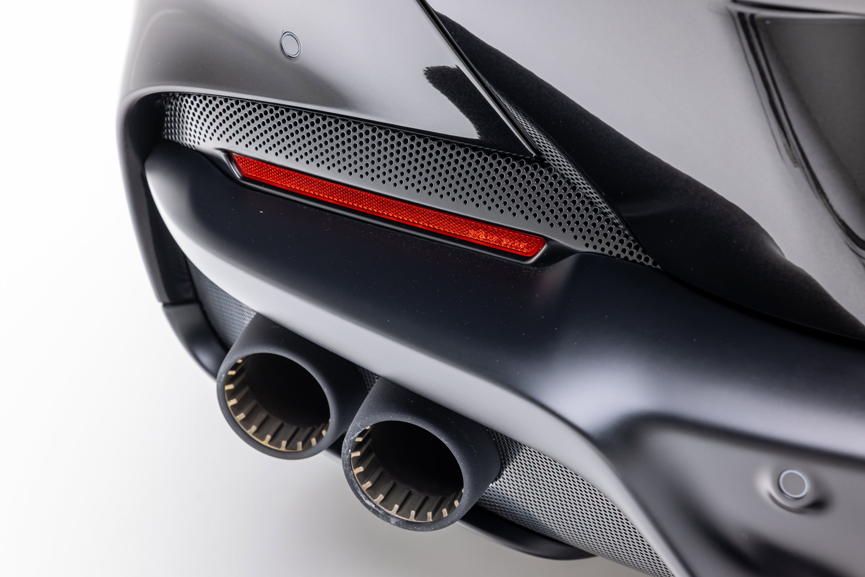 Certified 2023 Ferrari Portofino M RWD image 57