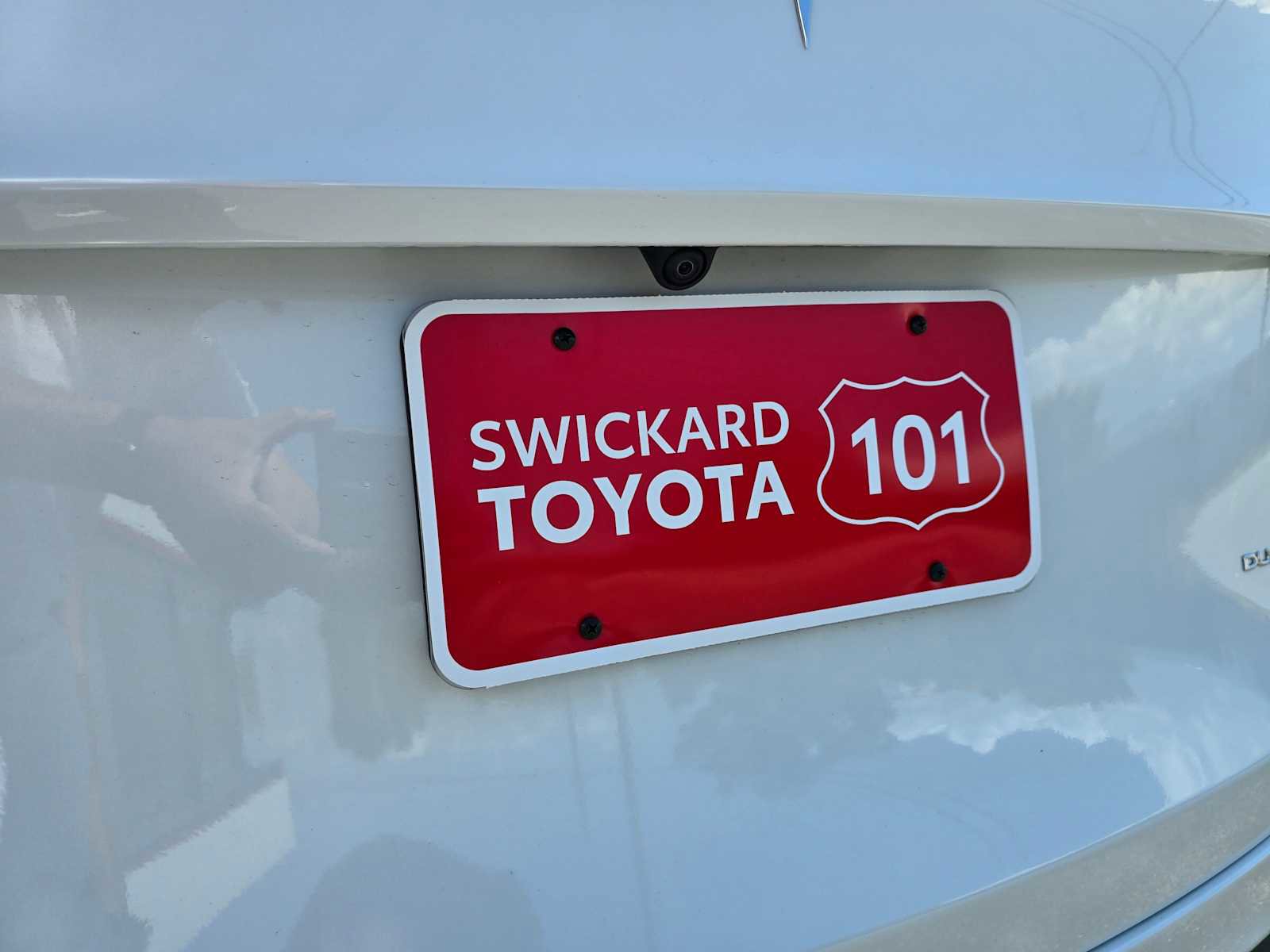Used 2023 Tesla Model Y AWD image 16
