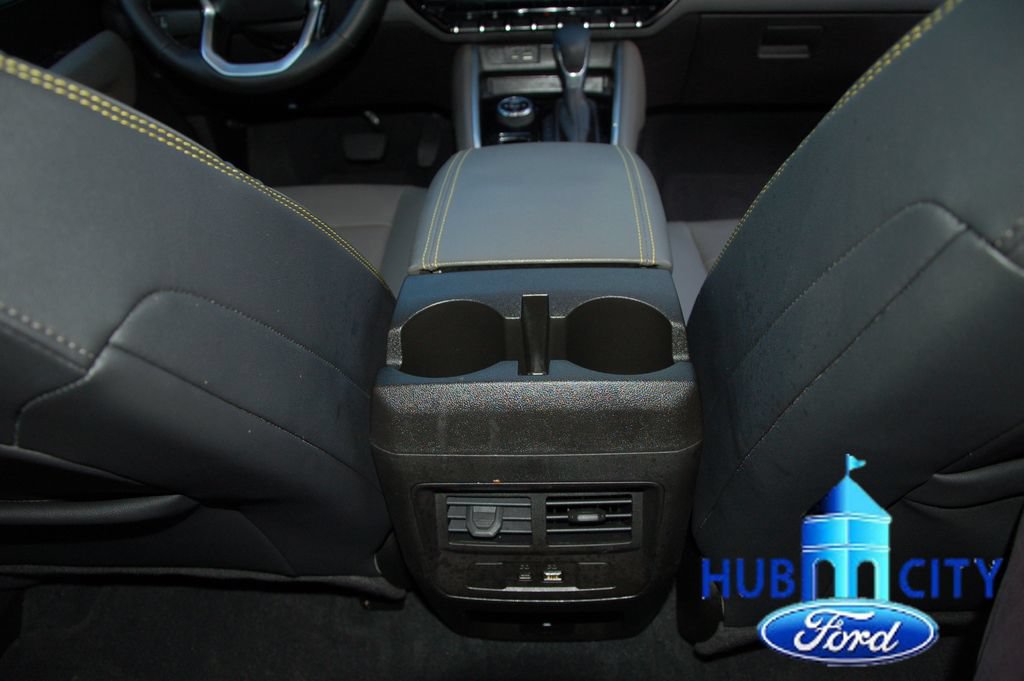 Used 2025 Chevrolet Colorado ZR2 w/ Midnight Edition AWD/4WD image 21