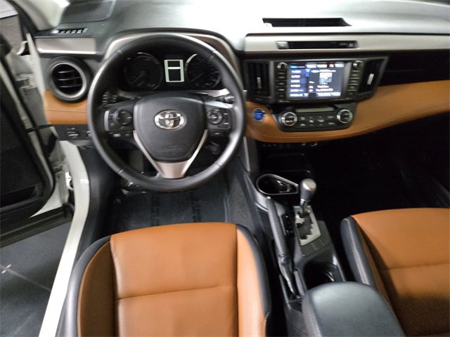 Used 2018 Toyota RAV4 Limited image 16