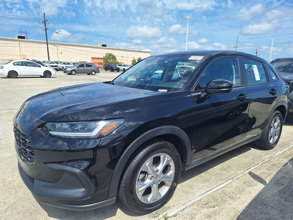 Used 2025 Honda HR-V LX image 1
