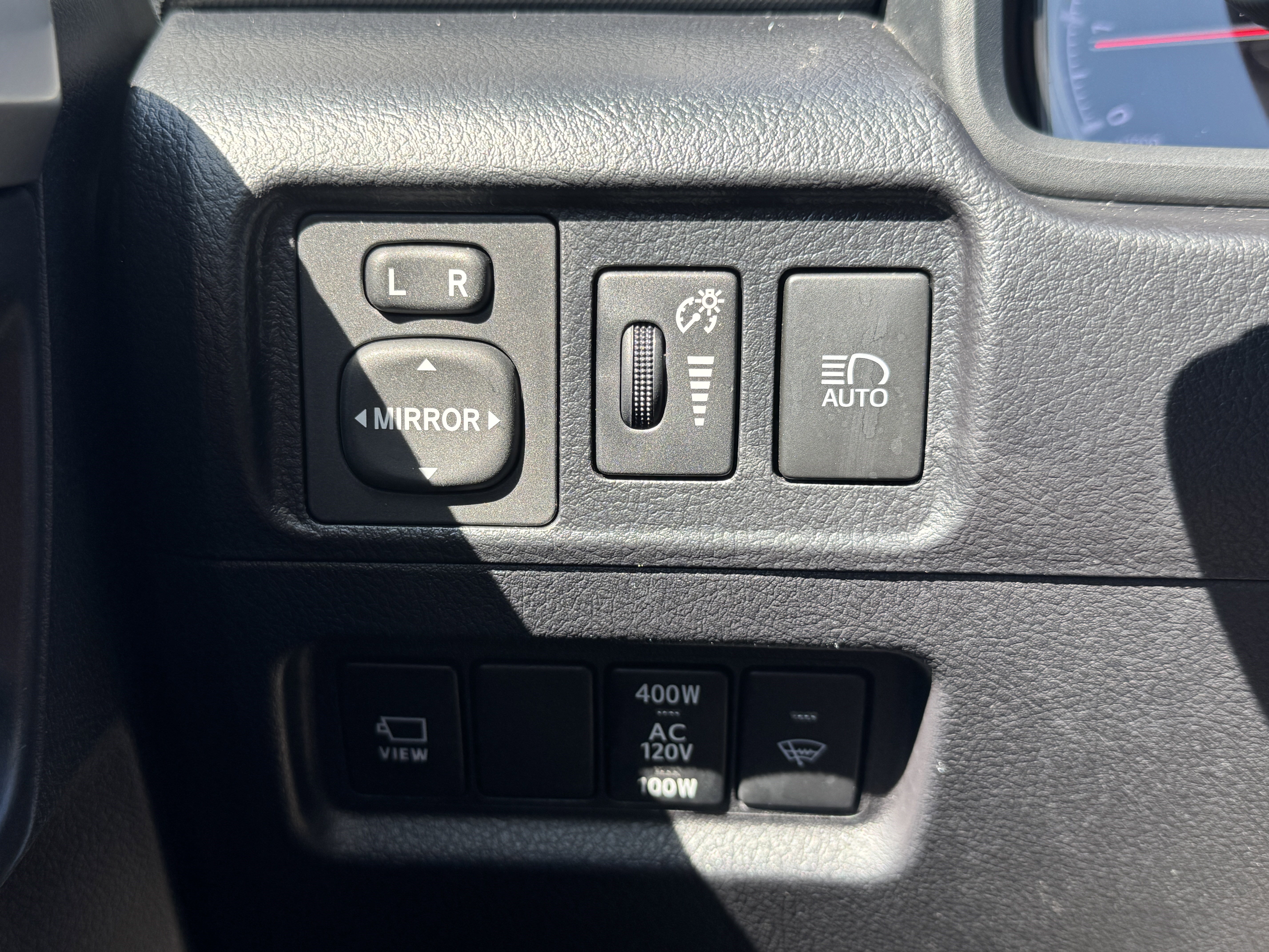 Used 2023 Toyota 4Runner Limited image 35