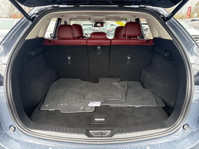 Used 2023 MAZDA CX-5 Carbon Edition image 9