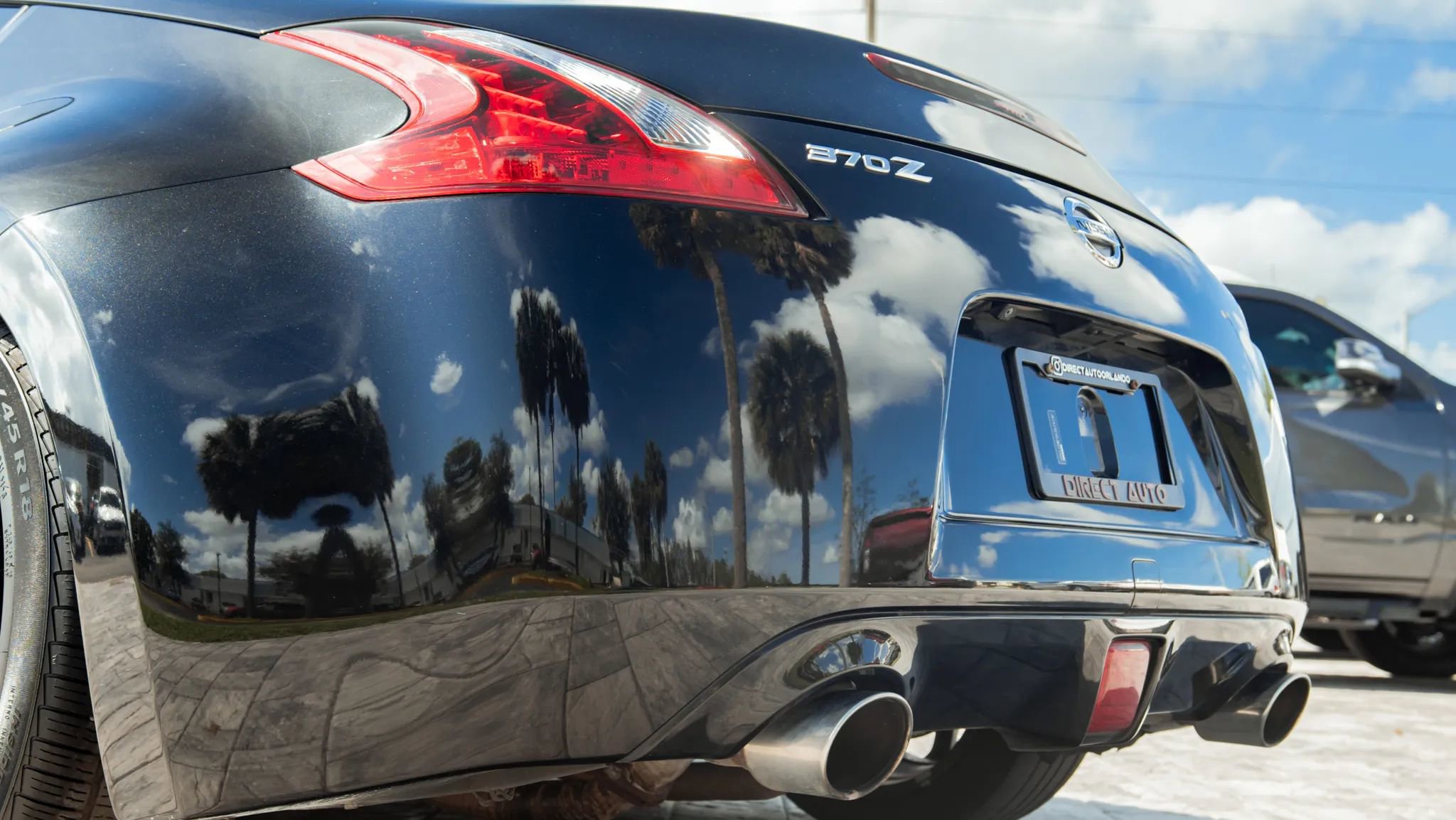 Used 2018 Nissan 370Z Touring RWD image 27