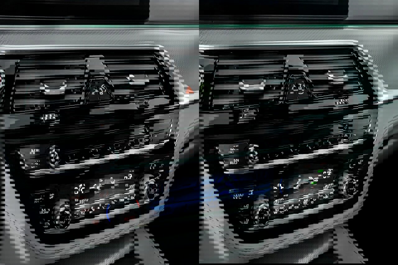 Used 2021 BMW M5 w/ Competition Package image 37