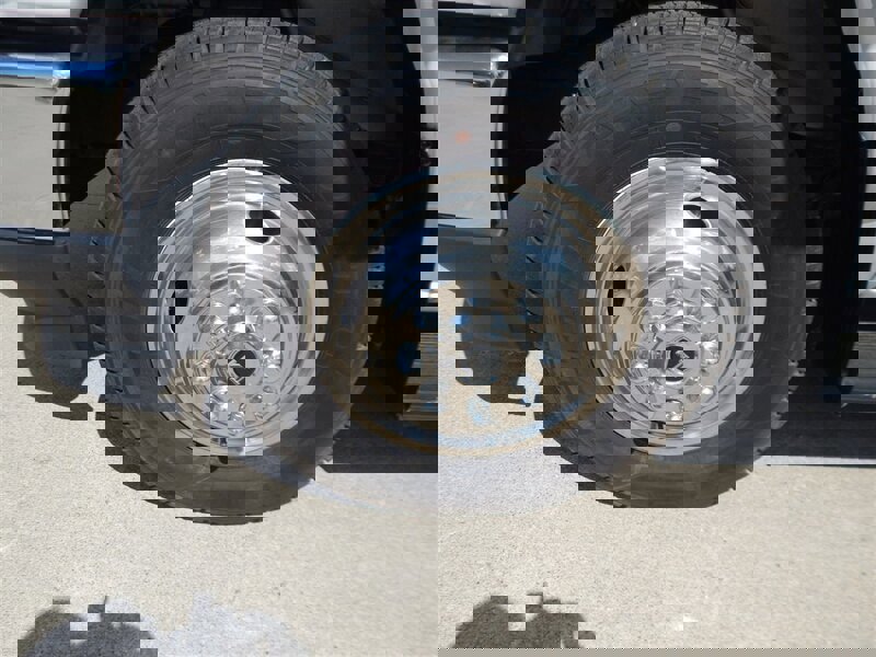 Used 2022 Ford E-450 and Econoline 450 Super Duty w/ Motorhome Prep Package image 18