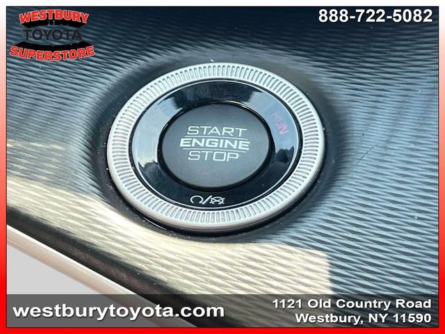 Used 2024 Jeep Grand Cherokee L Laredo AWD/4WD image 33