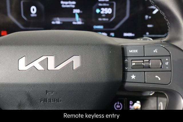 Certified 2024 Kia EV9 GT-Line AWD/4WD image 10