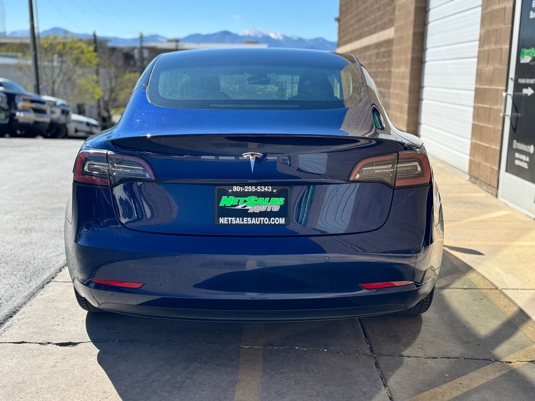 Used 2018 Tesla Model 3 Long Range AWD/4WD image 4
