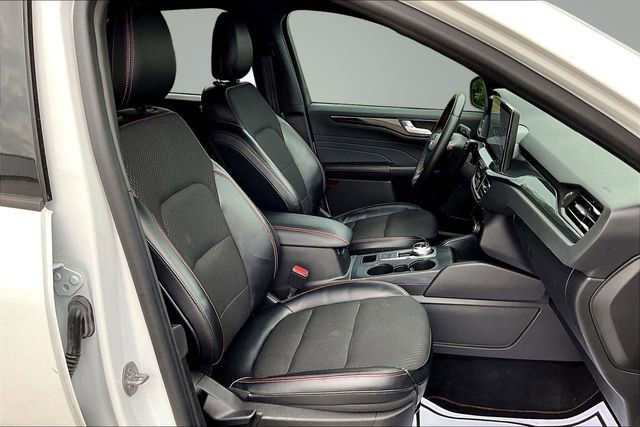 Used 2023 Ford Escape ST-Line w/ Tech Pack #1 image 30