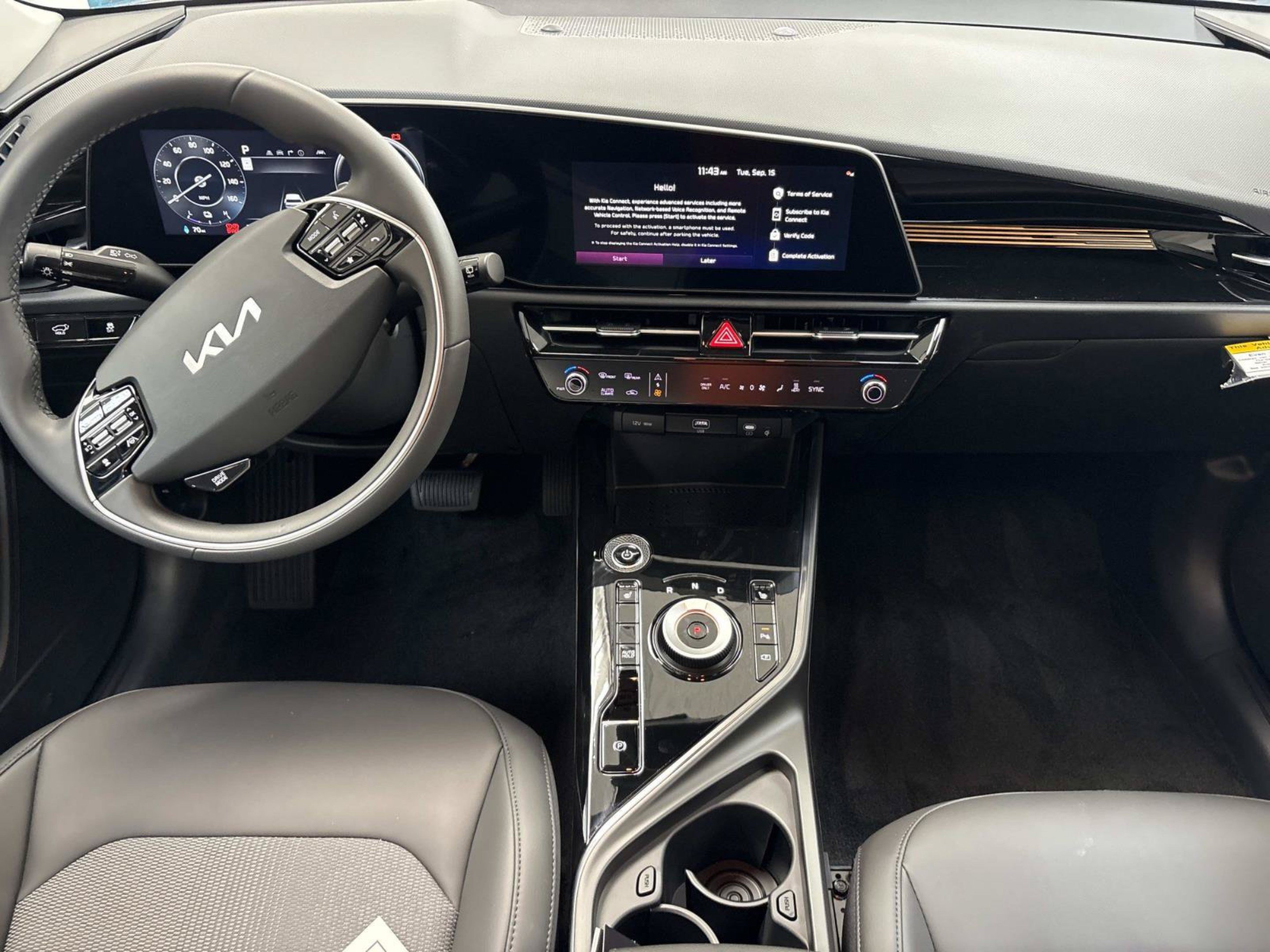 New 2026 Kia Niro Wind FWD image 13