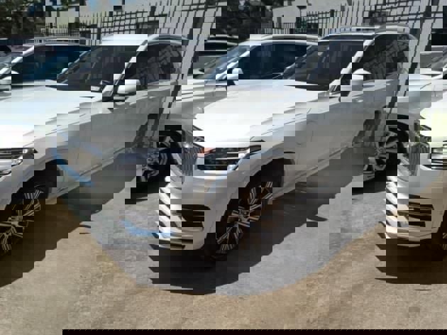 Used 2023 Volvo XC90 T8 Plus w/ Protection Package Premier video 1