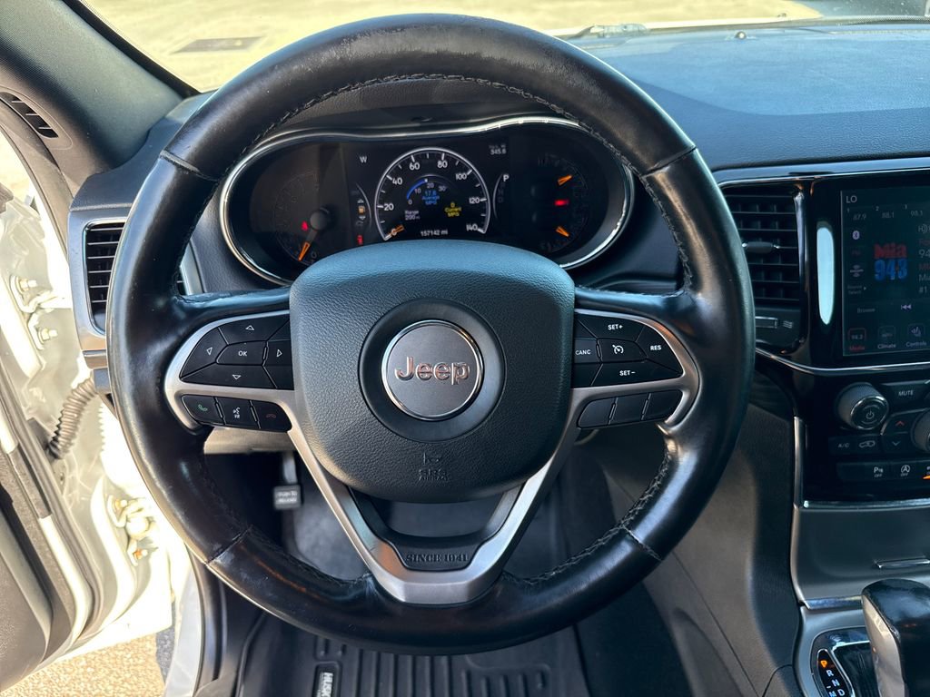 Used 2020 Jeep Grand Cherokee Altitude RWD image 15