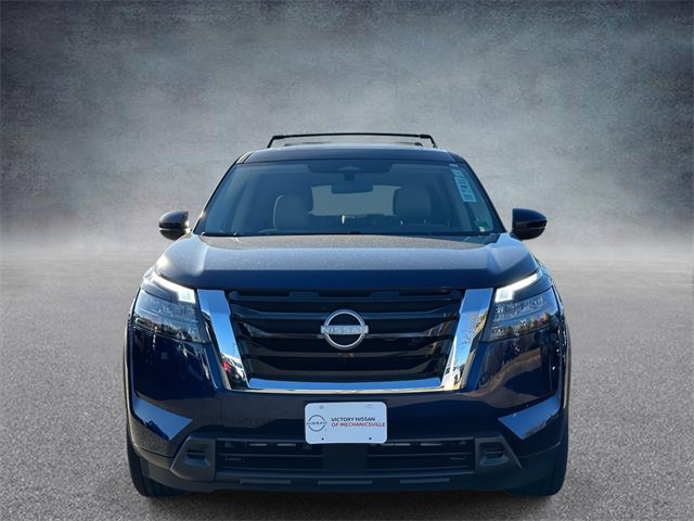 New 2025 Nissan Pathfinder SV w/ SV Premium Package image 6