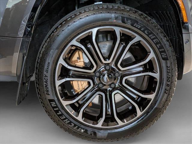 New 2026 Land Rover Defender 110 OCTA AWD/4WD image 10