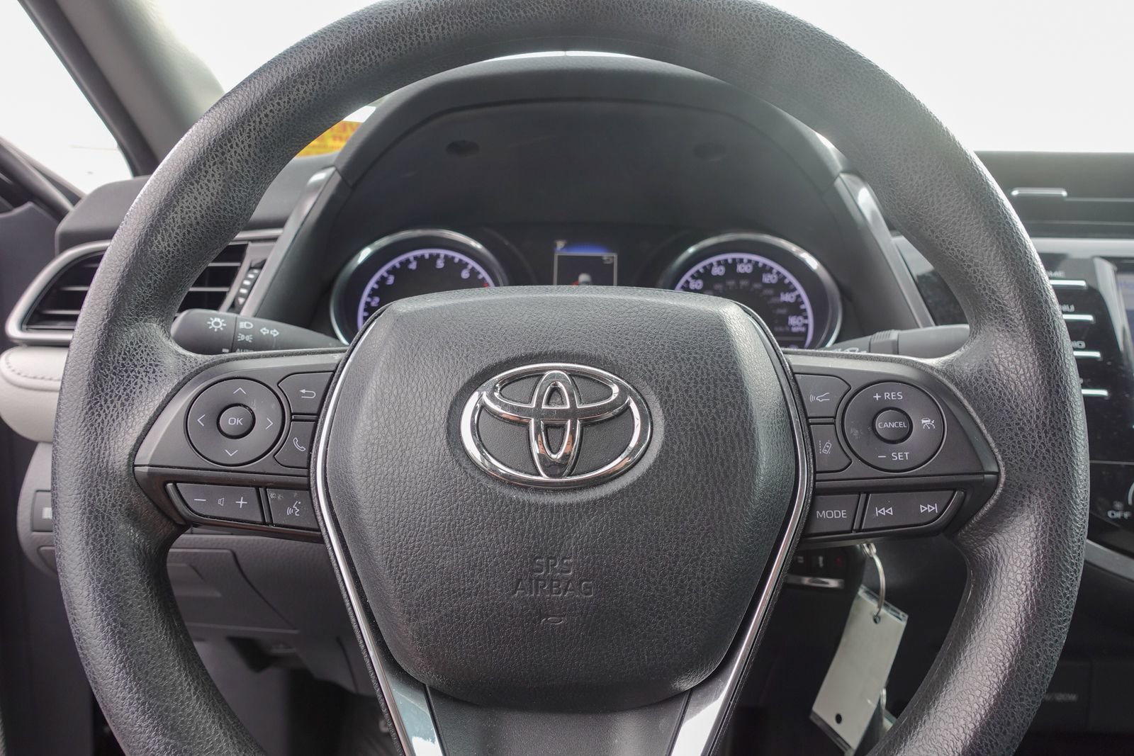 Used 2019 Toyota Camry LE FWD image 17