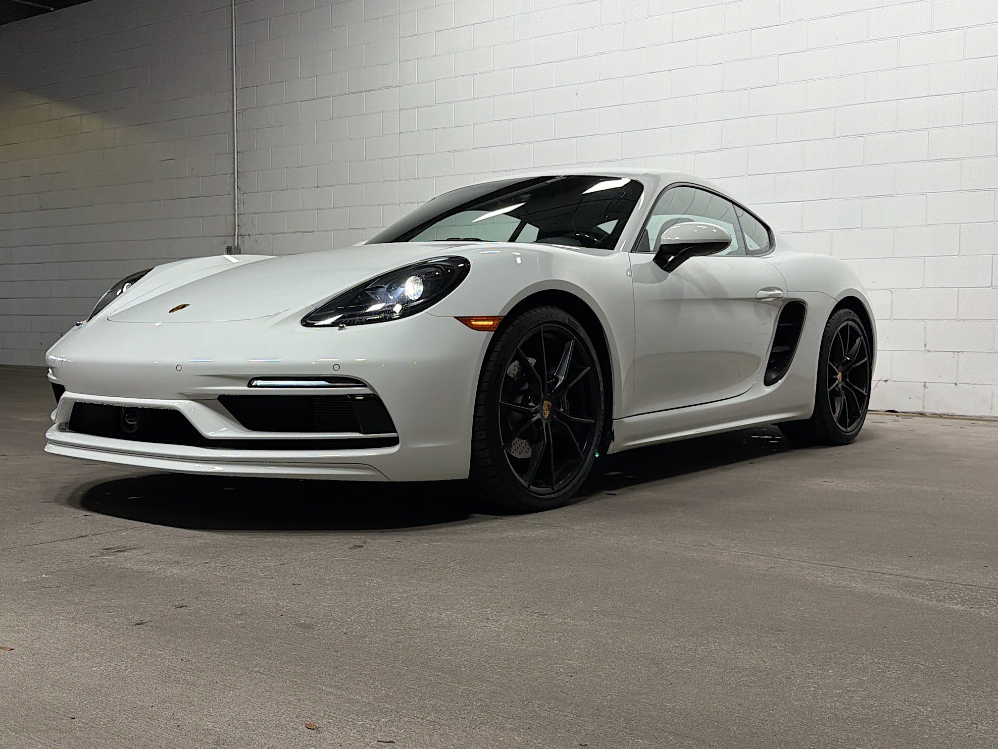 Used 2024 Porsche 718 Cayman