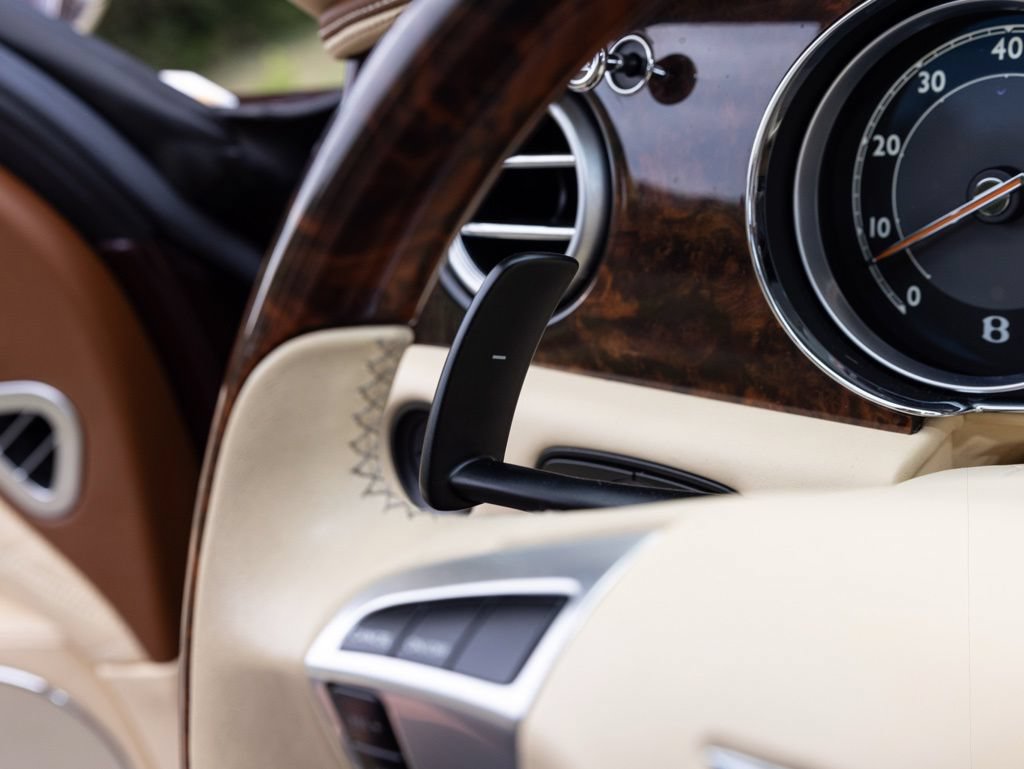Used 2015 Bentley Flying Spur W12 AWD/4WD image 40