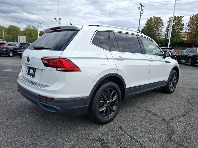 Used 2024 Volkswagen Tiguan SE FWD image 8