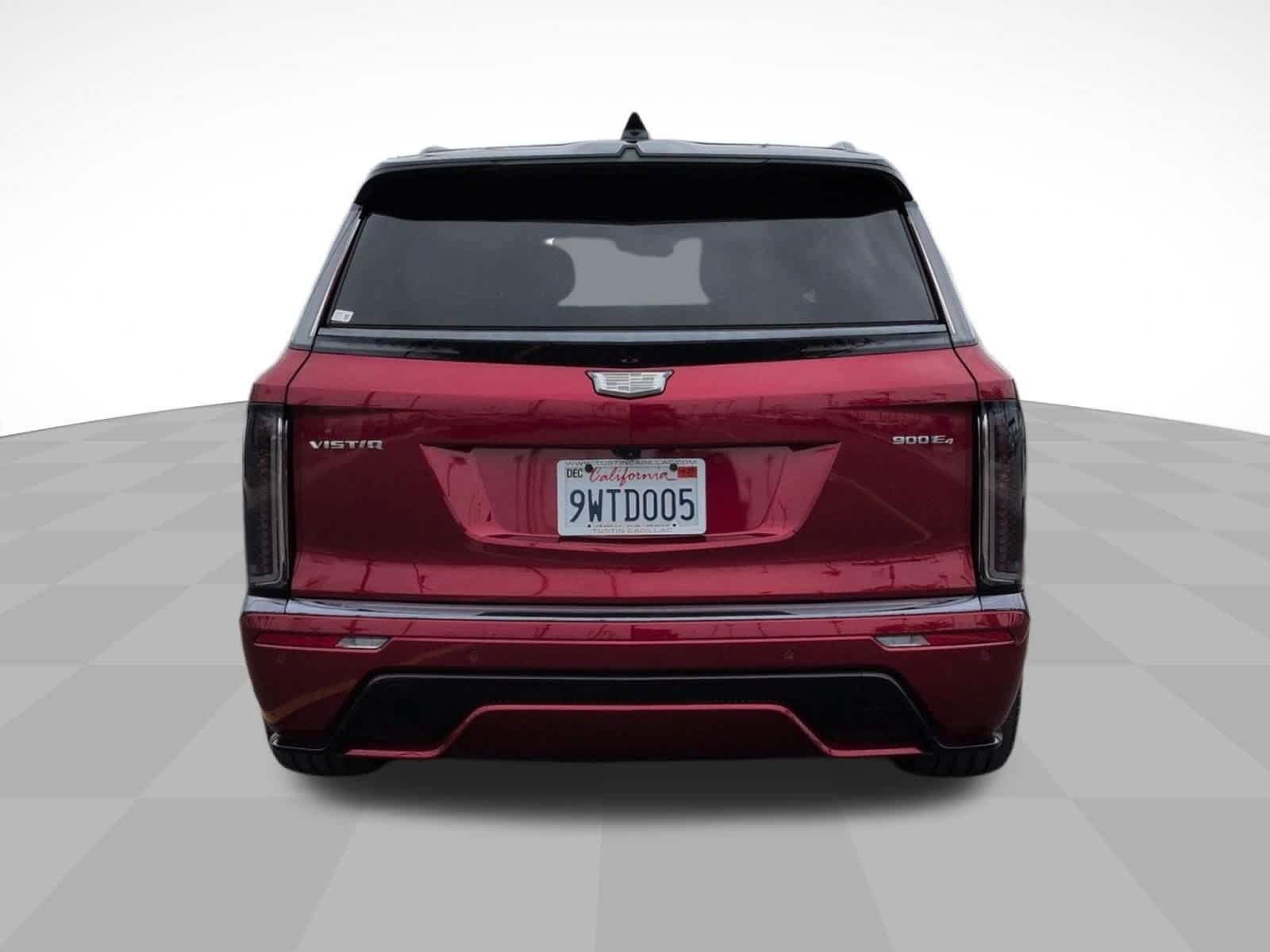 Used 2026 Cadillac Vistiq Platinum AWD/4WD image 6