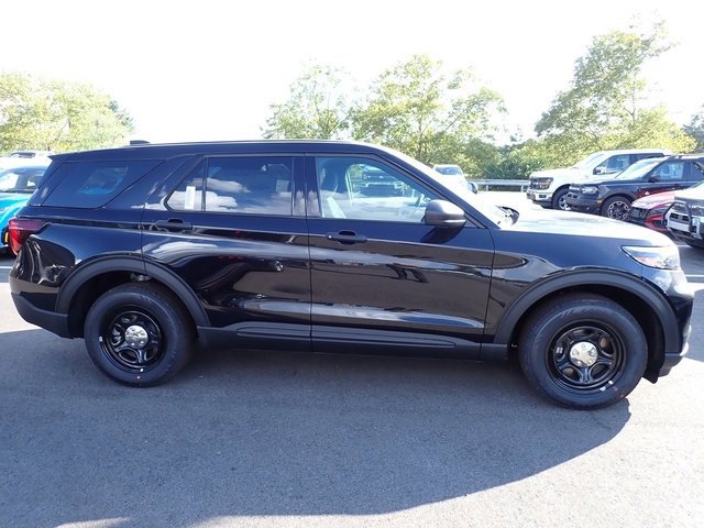 New 2025 Ford Explorer 4WD Police Interceptor image 8