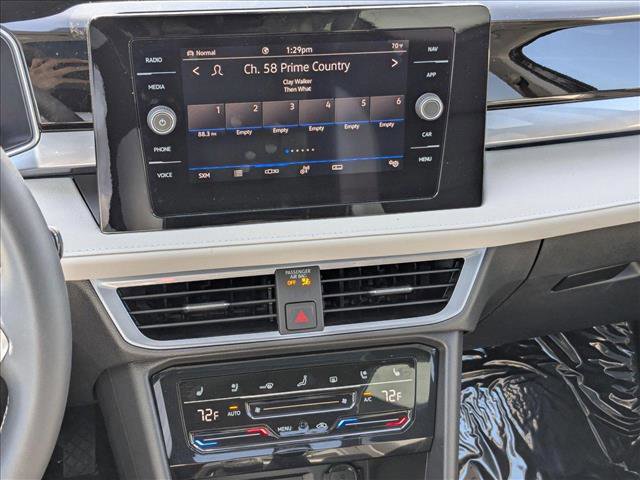 New 2025 Volkswagen Taos SEL image 13