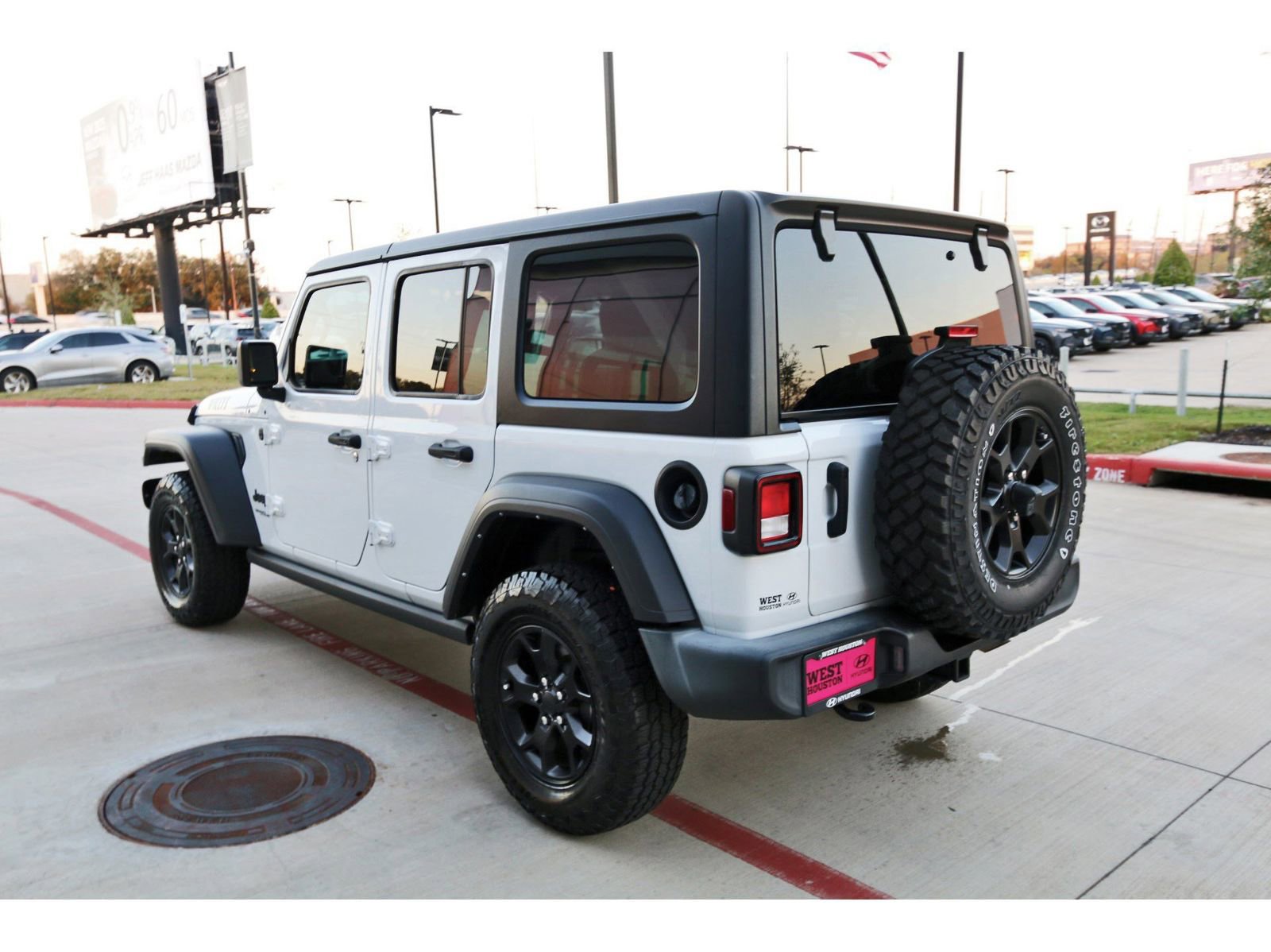 Used 2022 Jeep Wrangler Unlimited Sport image 6