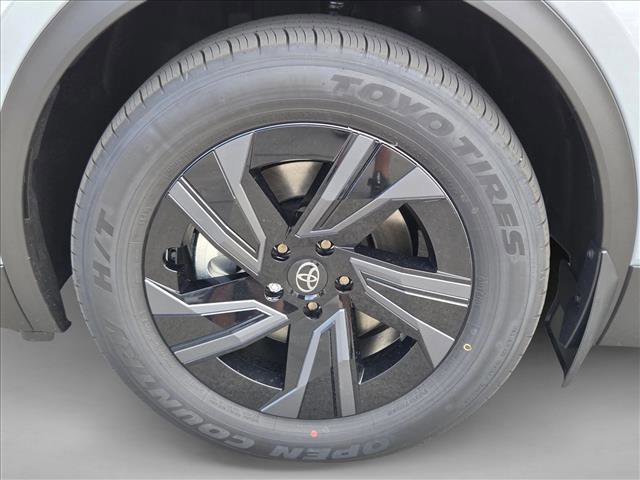 New 2026 Toyota C-HR image 10