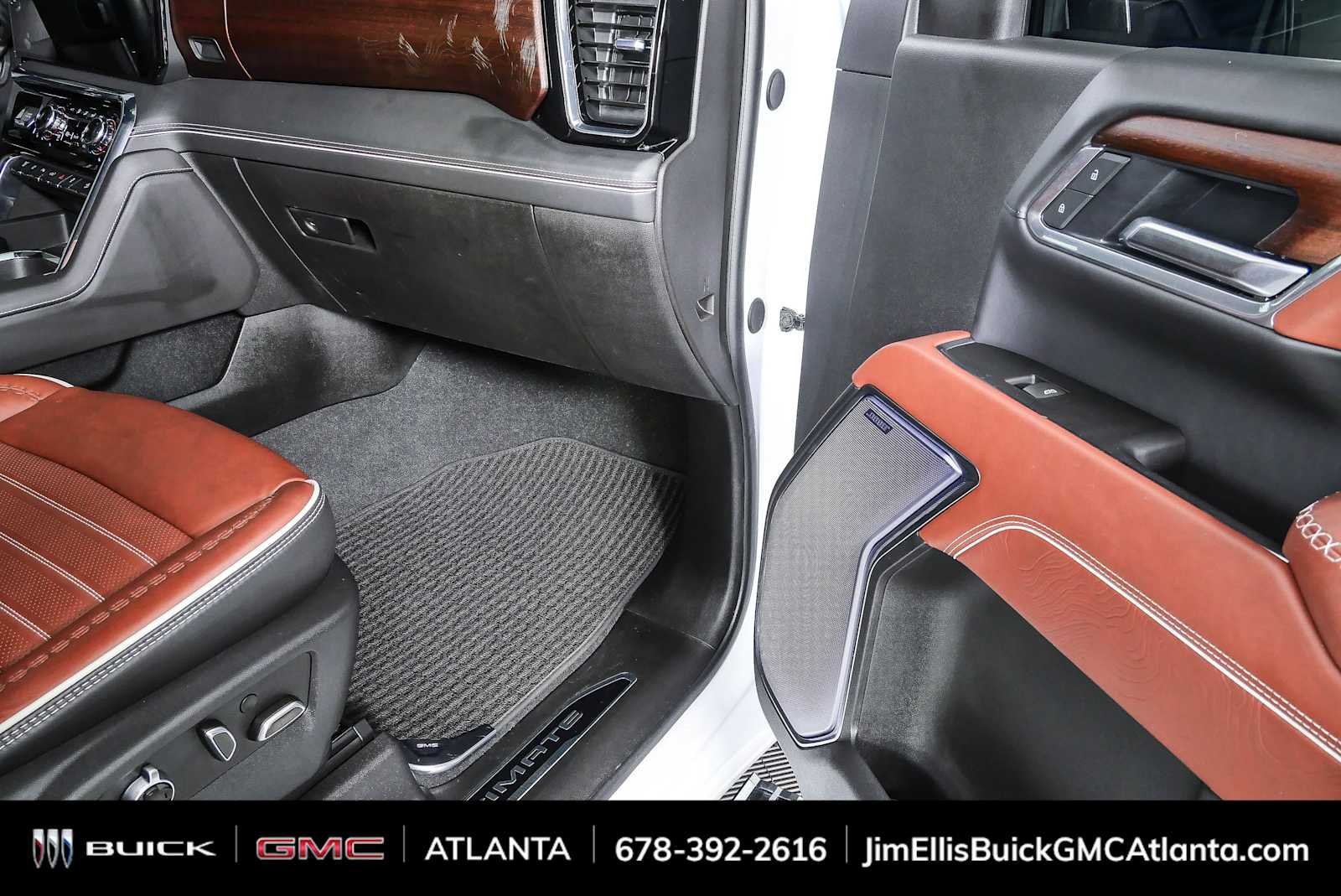 Used 2025 GMC Sierra 2500 Denali Ultimate AWD/4WD image 25