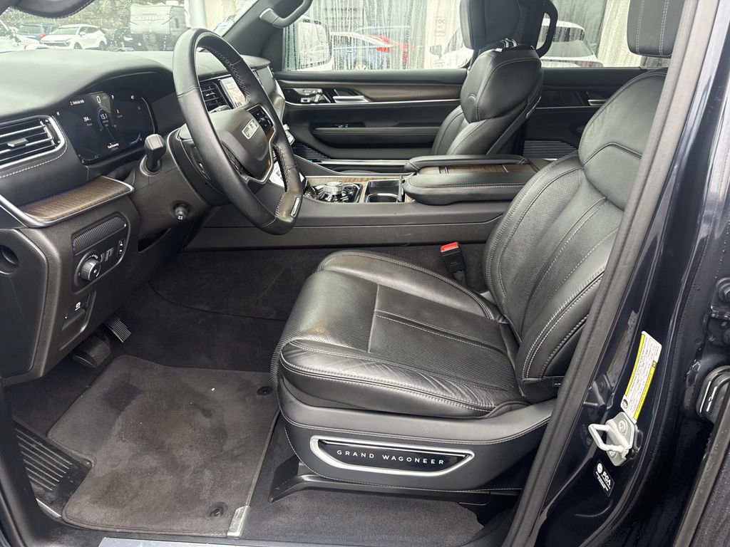 Used 2023 Jeep Grand Wagoneer 4WD image 19