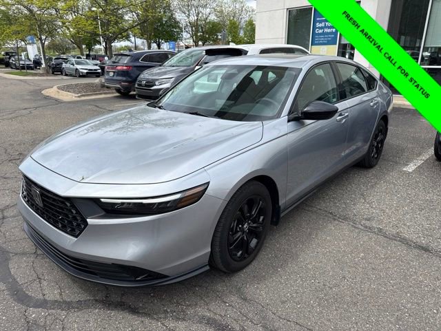 Used 2025 Honda Accord SE image 1