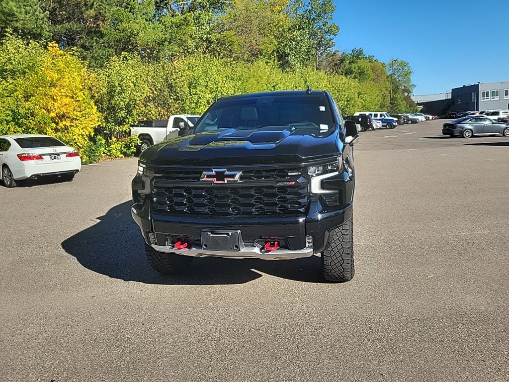 Used 2023 Chevrolet Silverado 1500 ZR2 AWD/4WD image 3