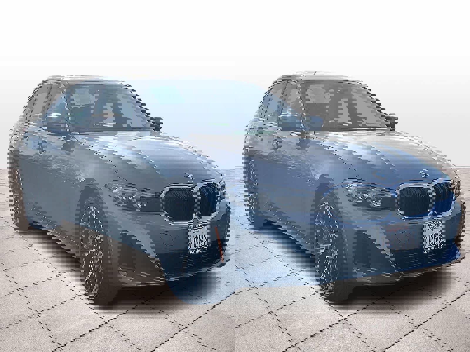 Certified 2025 BMW 330i Sedan w/ Convenience Package image 2