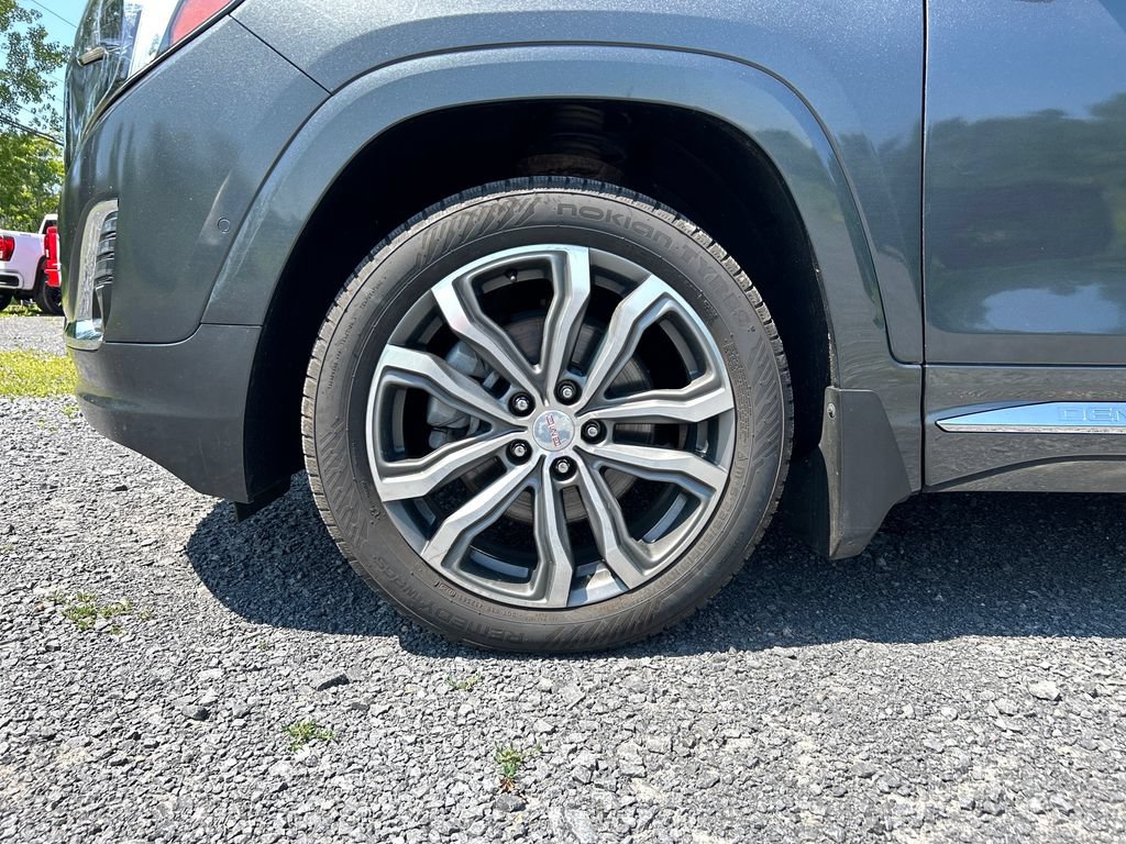 Certified 2020 GMC Terrain Denali w/ Denali Premium Package AWD/4WD image 29