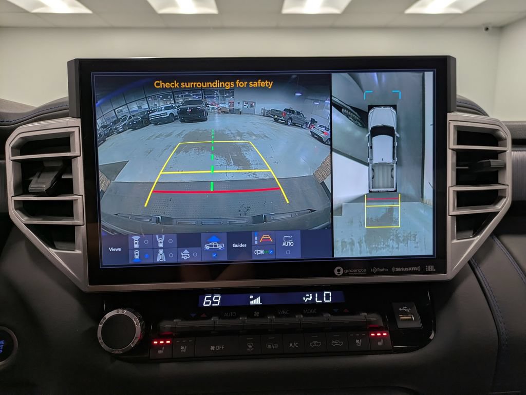 Used 2024 Toyota Tundra Platinum AWD/4WD image 15