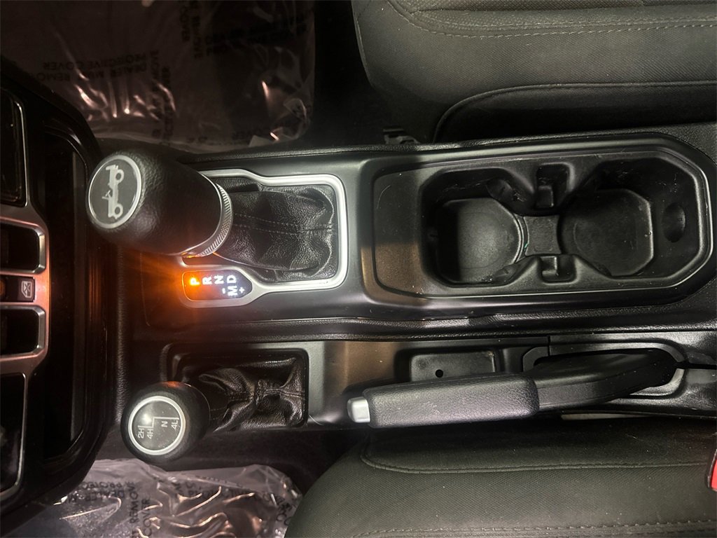 Used 2019 Jeep Wrangler Unlimited Sport S image 30