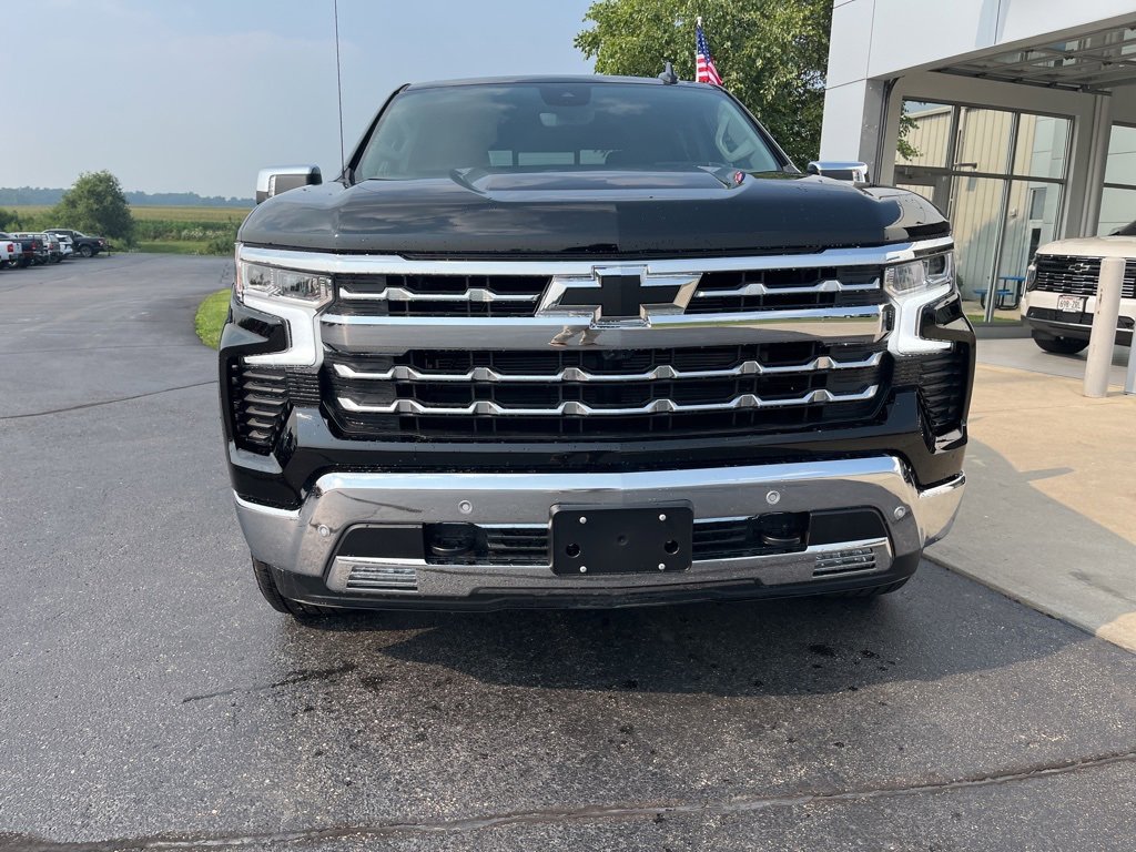 New 2026 Chevrolet Silverado 1500 LTZ w/ Technology Package image 2