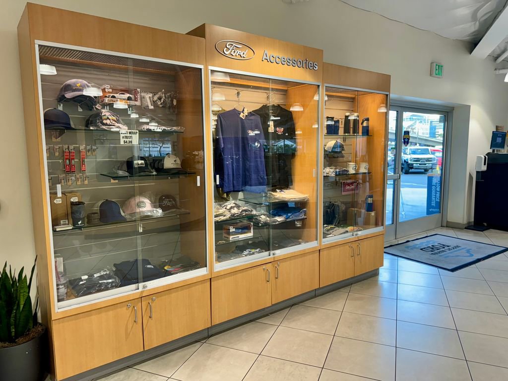 New 2026 Ford Explorer Platinum image 30