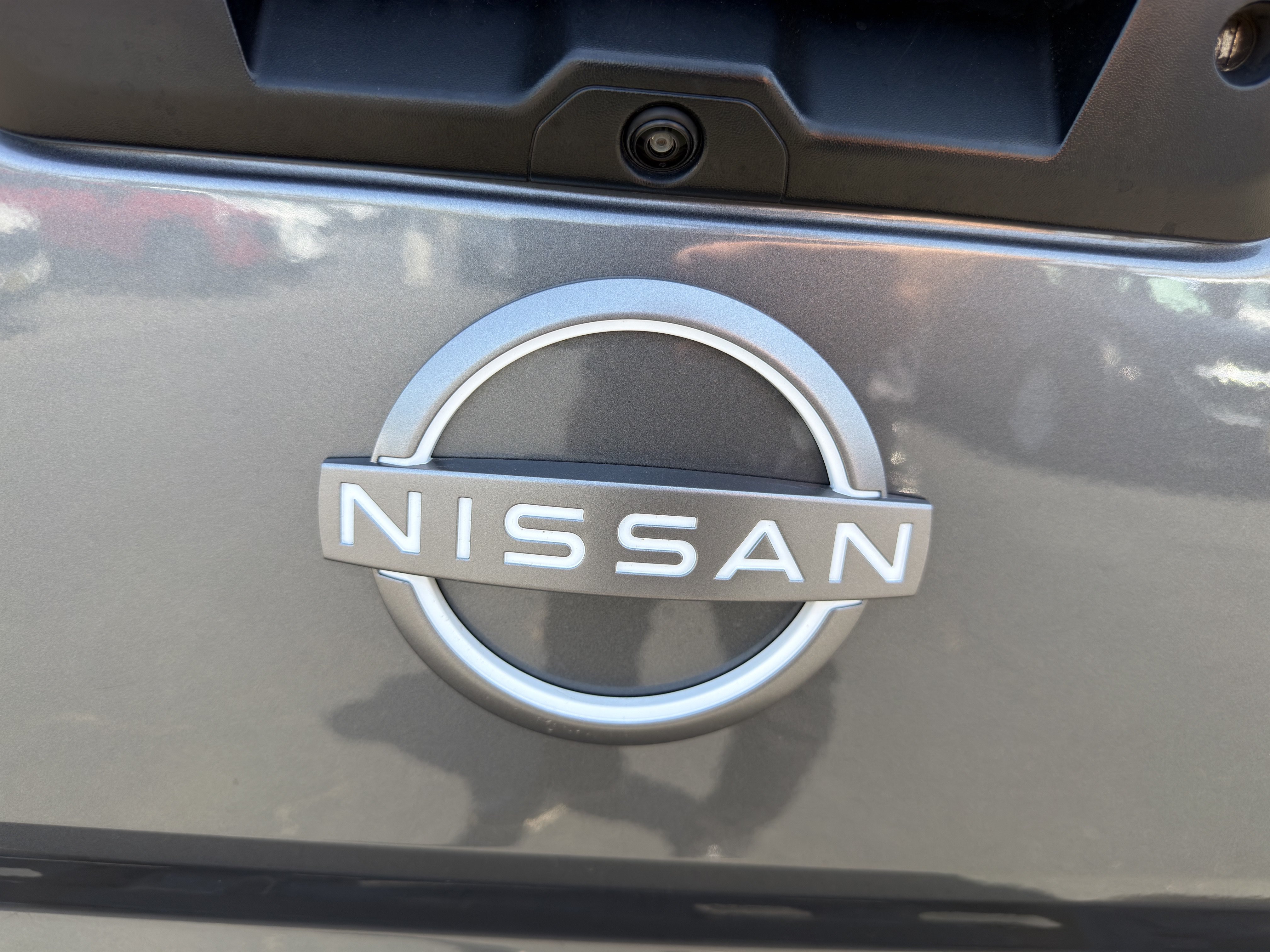 Used 2024 Nissan Frontier SV w/ SV Convenience Package RWD image 40