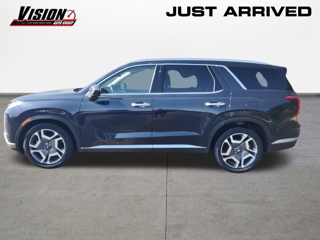 Used 2024 Hyundai Palisade SEL w/ Premium Package AWD/4WD image 2