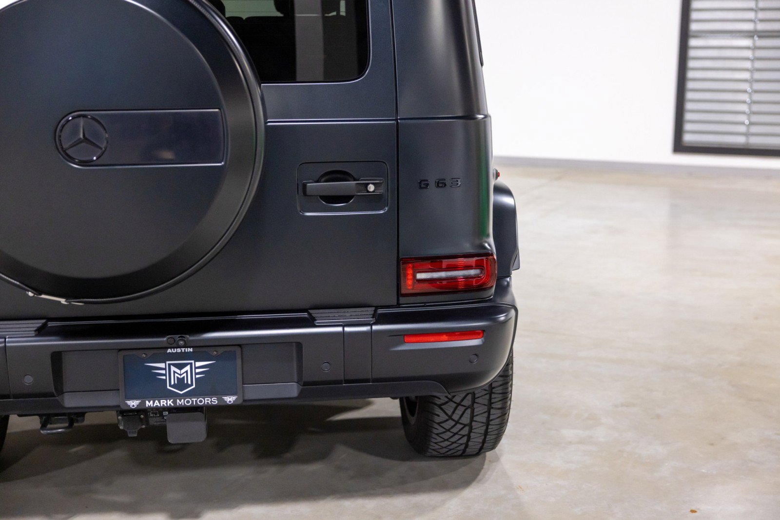 Used 2025 Mercedes-Benz G 63 AMG 4MATIC image 13