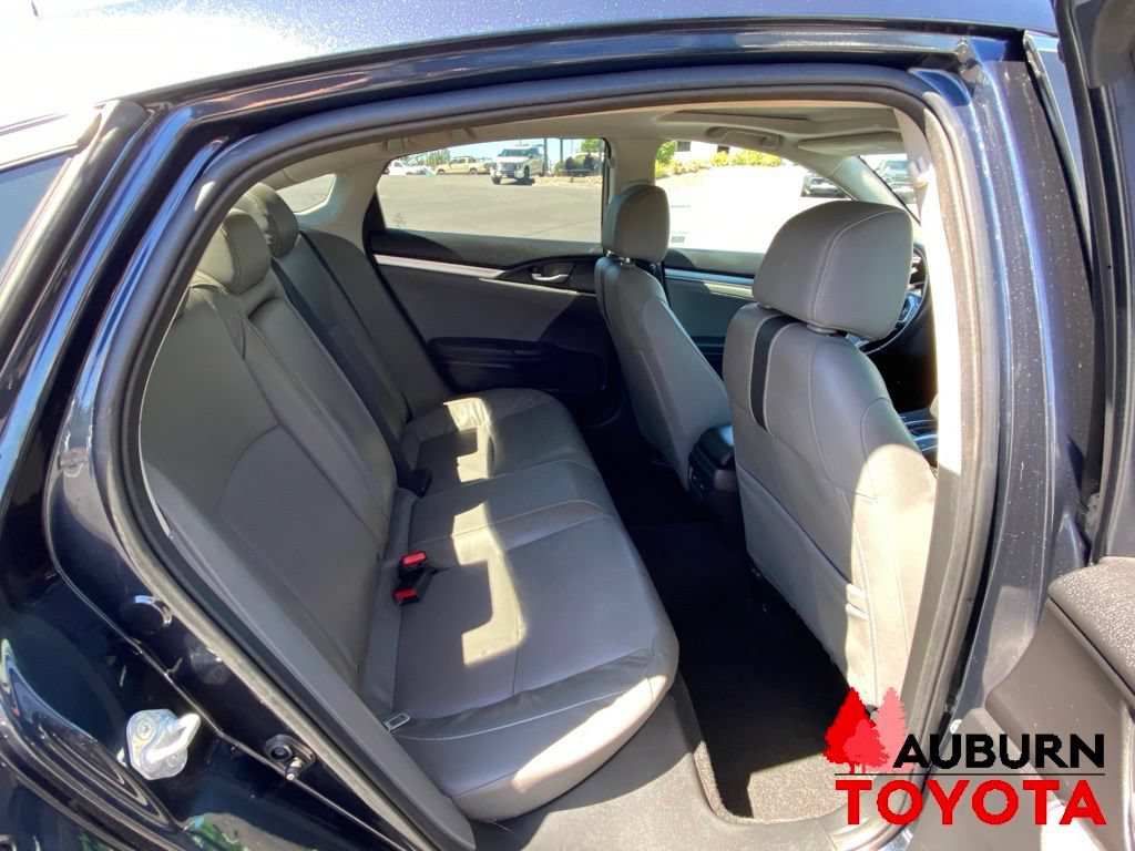 Used 2017 Honda Civic Touring image 15