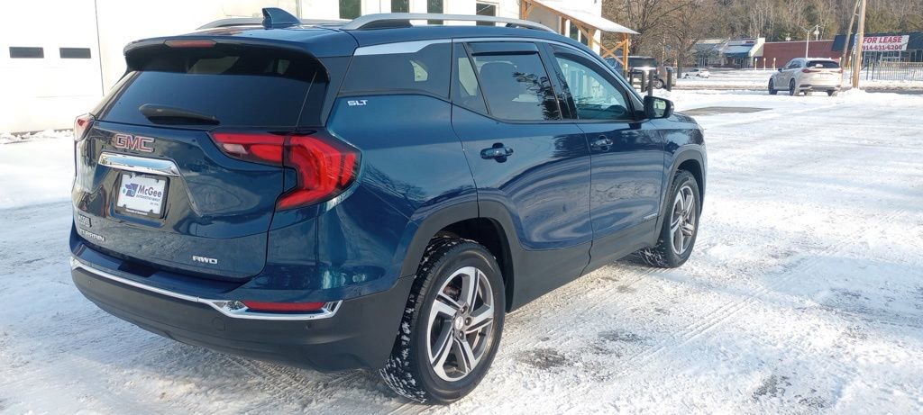 Used 2021 GMC Terrain SLT w/ Infotainment Package II image 6