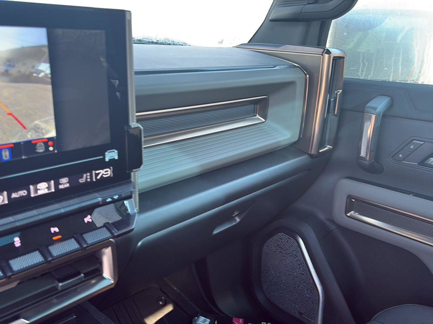 Used 2025 GMC Hummer EV 3X w/ Extreme Off-Road Package image 13