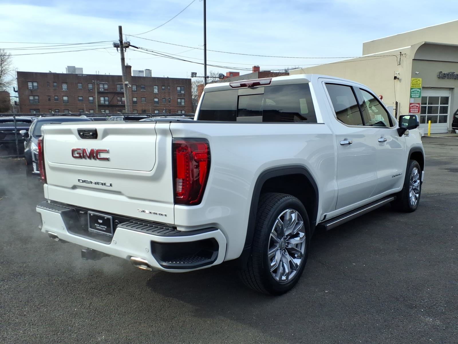 Used 2023 GMC Sierra 1500 Denali w/ Denali Reserve Package image 5