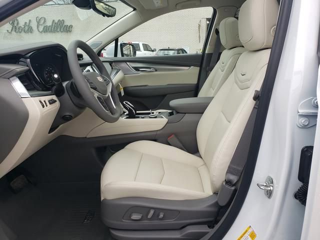 New 2026 Cadillac XT5 Premium Luxury w/ Driver Assist Package image 10