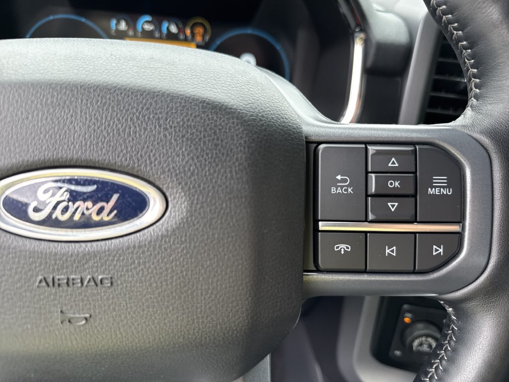 Used 2023 Ford F150 Lariat w/ Trailer Tow Package AWD/4WD image 24