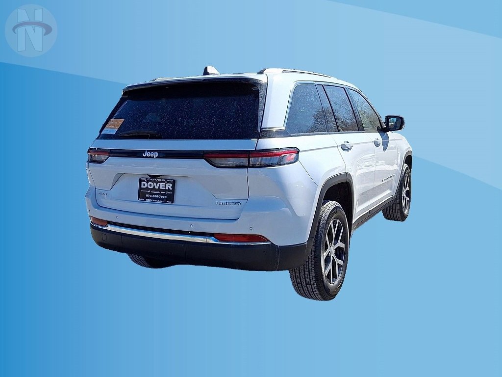 Certified 2024 Jeep Grand Cherokee Limited image 2