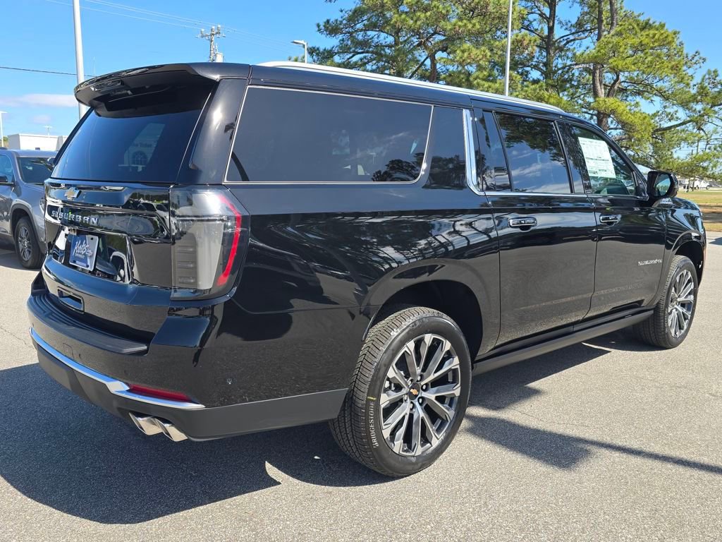 New 2026 Chevrolet Suburban High Country AWD/4WD image 5