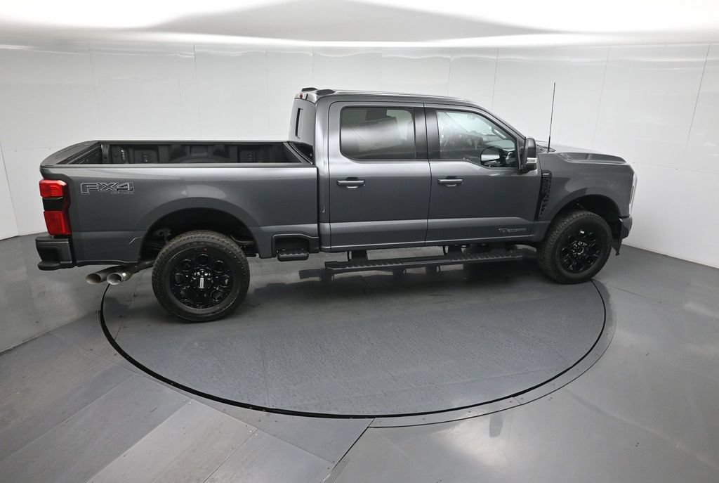 New 2026 Ford F250 Lariat w/ Black Appearance Package AWD/4WD image 52
